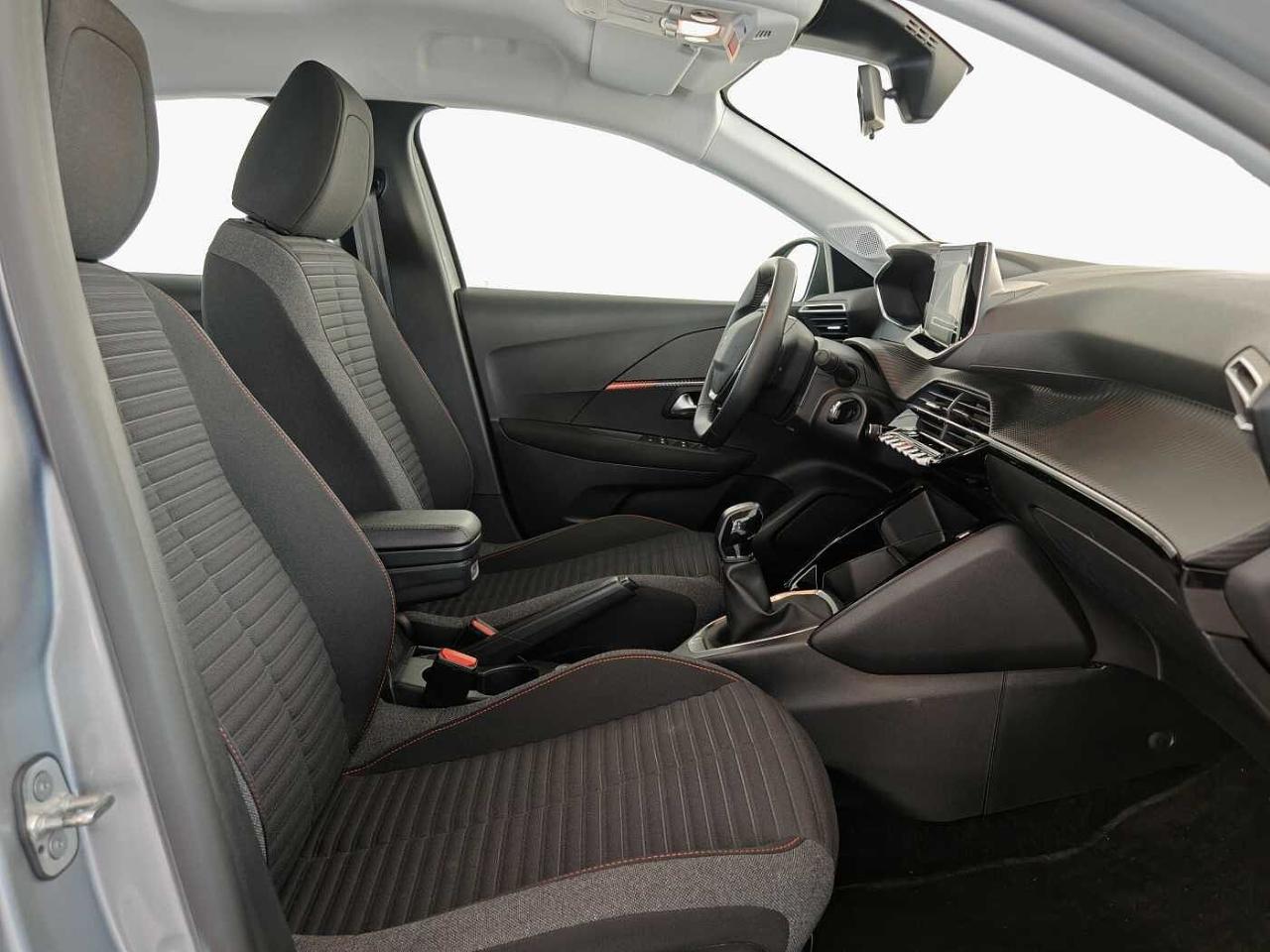 Peugeot Peugeot 208 usata, con assistenza alla frenata