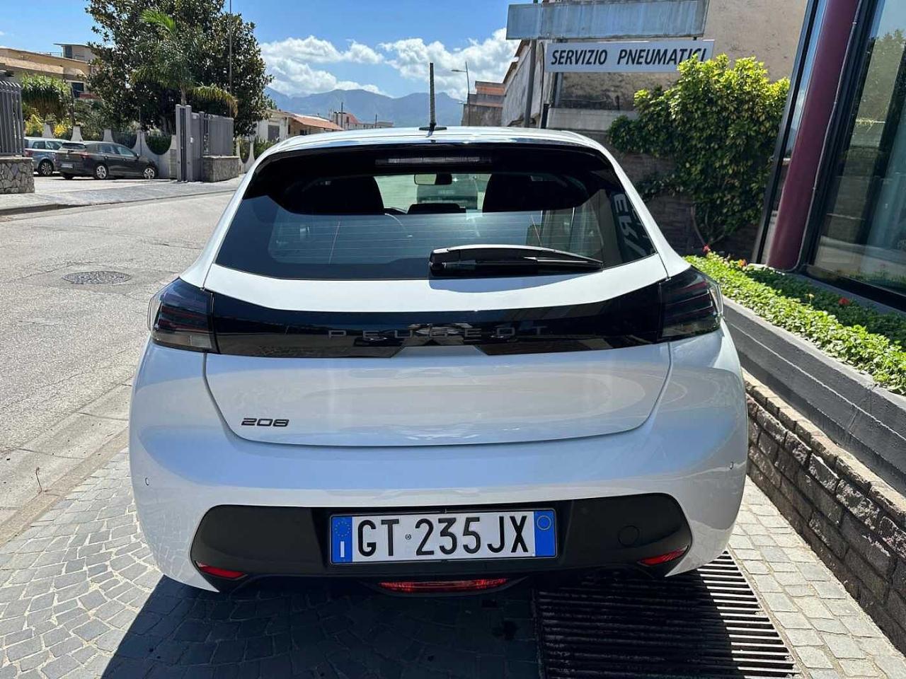 Peugeot Peugeot 208 usata, con afu - assistenza alla frenata di emergenza