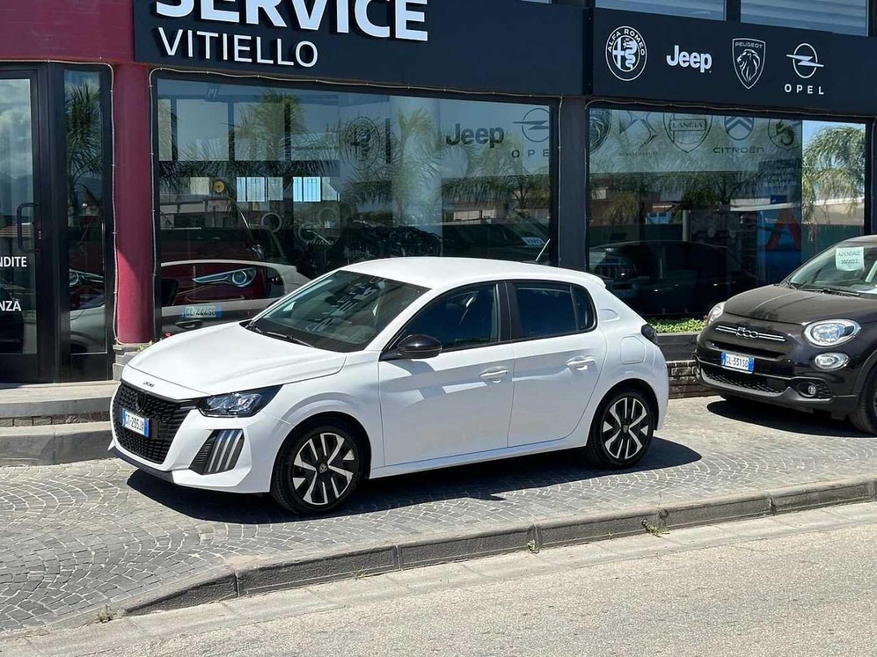 Peugeot Peugeot 208 usata, con Appoggiabraccia delle porte anteriori e posteriori in tessuto Rimini Mistral