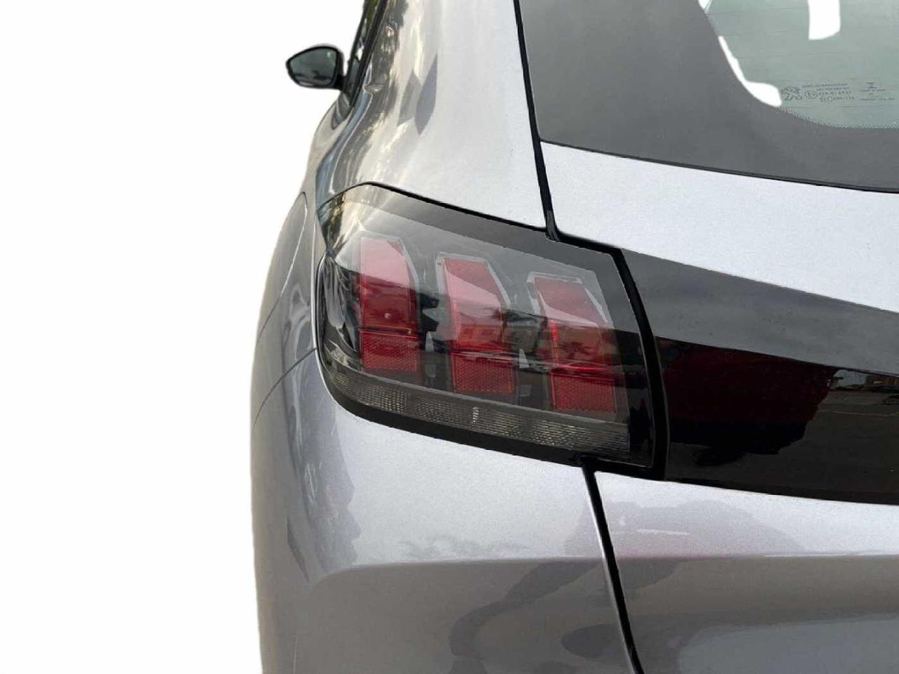 Peugeot Peugeot 208 usata, con 3 cilindri