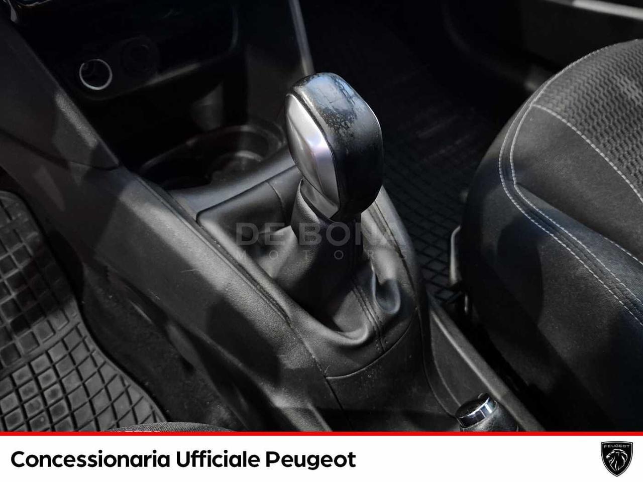 Peugeot Peugeot 208 usata 21