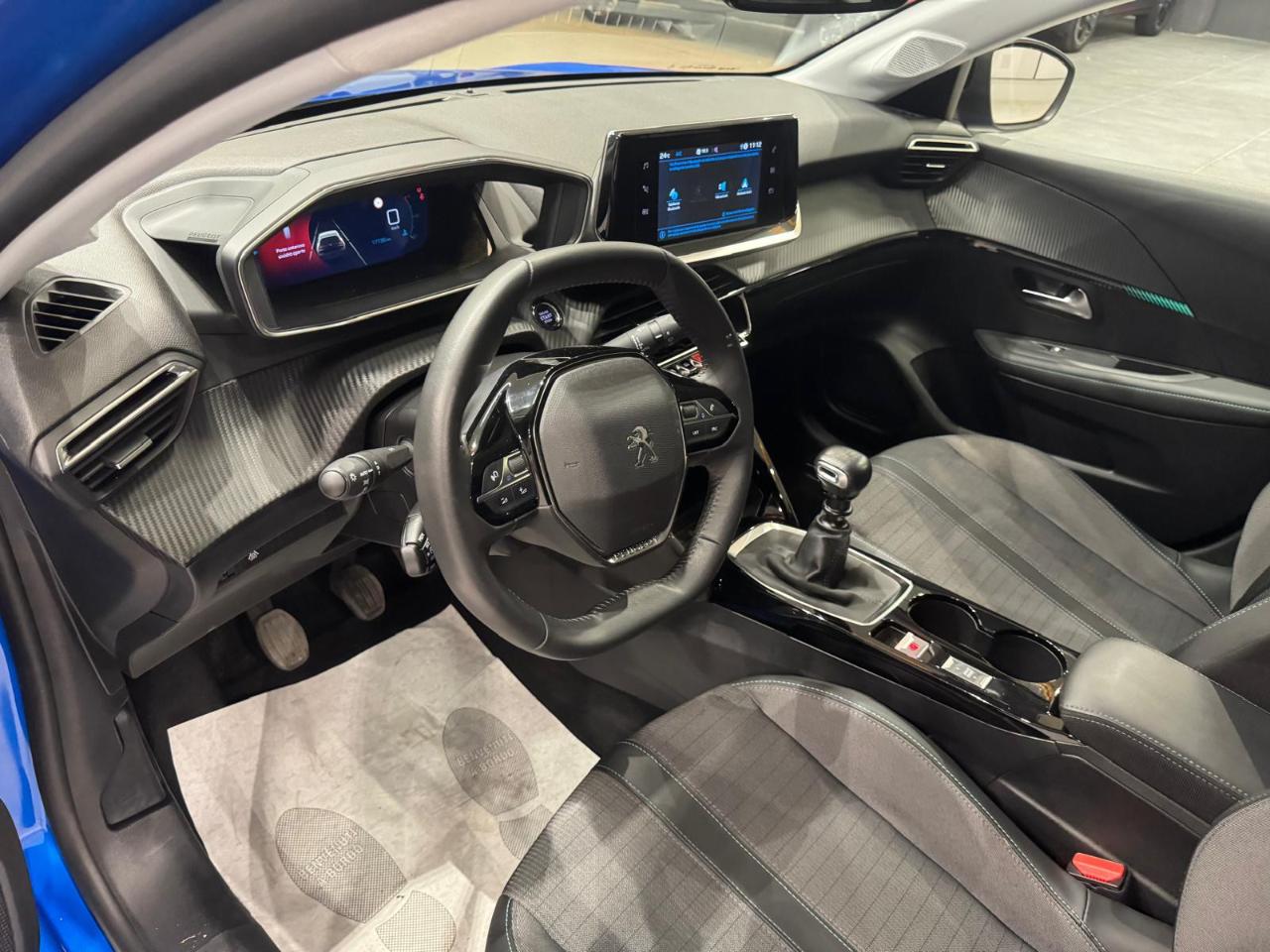 Peugeot Peugeot 208 usata, con esp