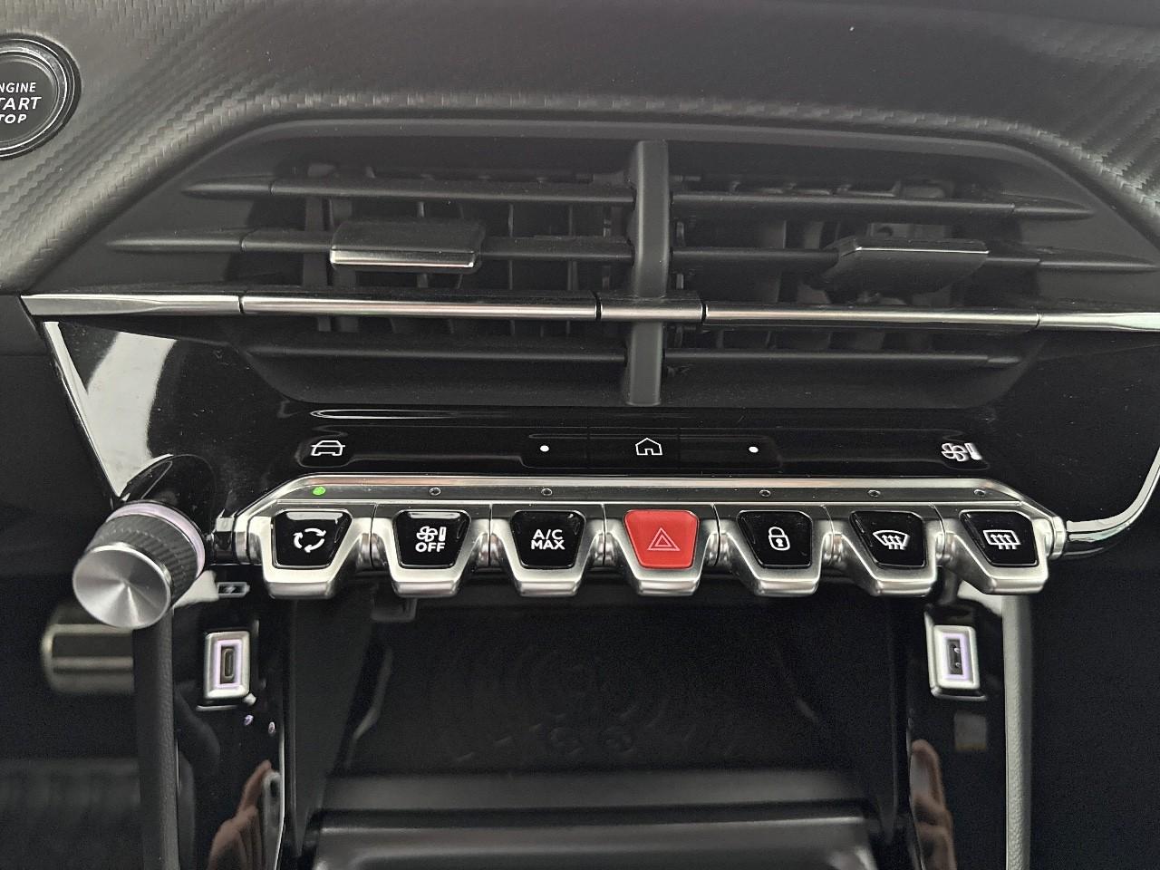 Peugeot Peugeot 208 usata, con alzacristalli elettrici anteriori e posteriori , numero ad impulso 2