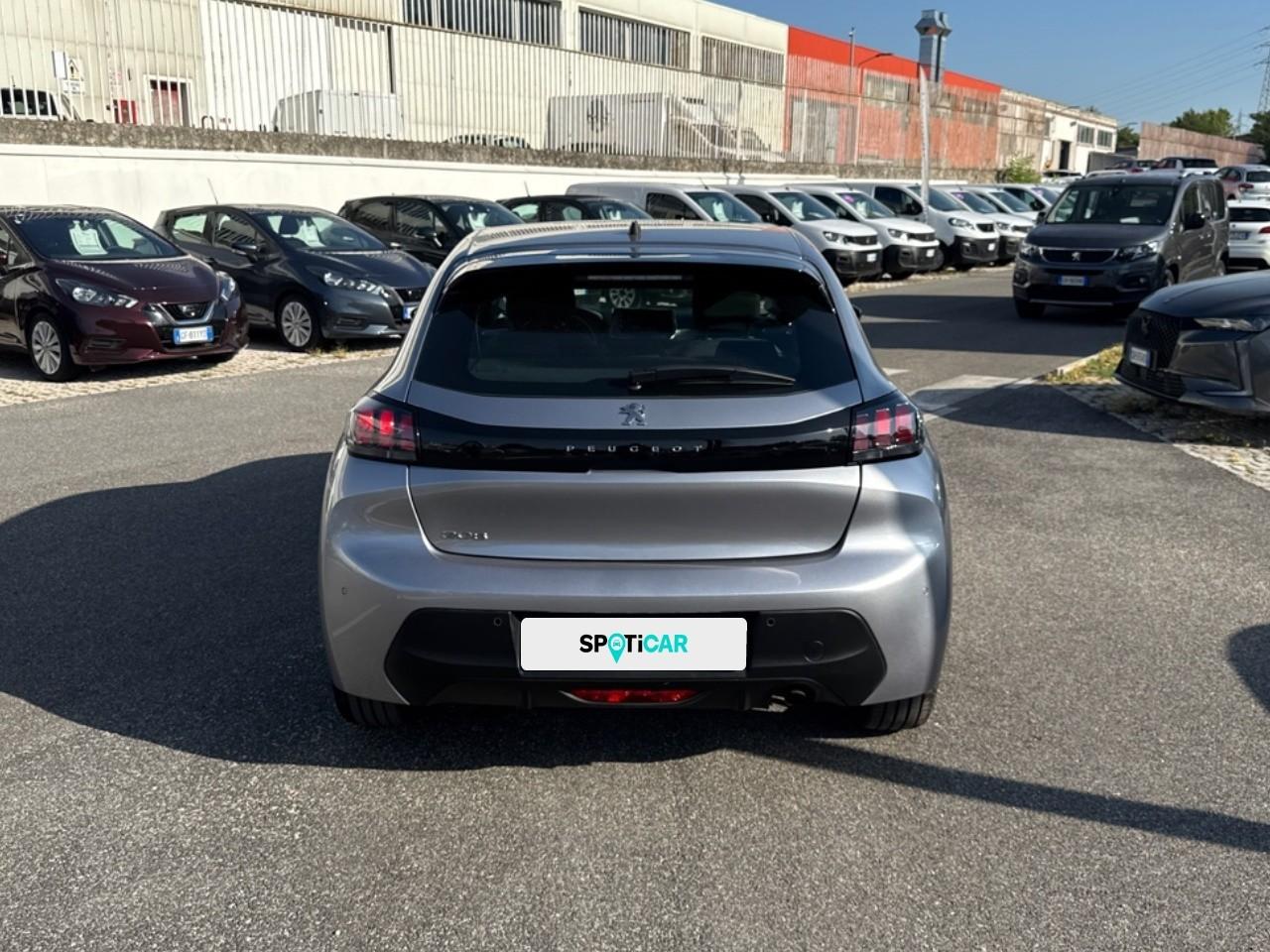Peugeot Peugeot 208 usata, con comandi apps