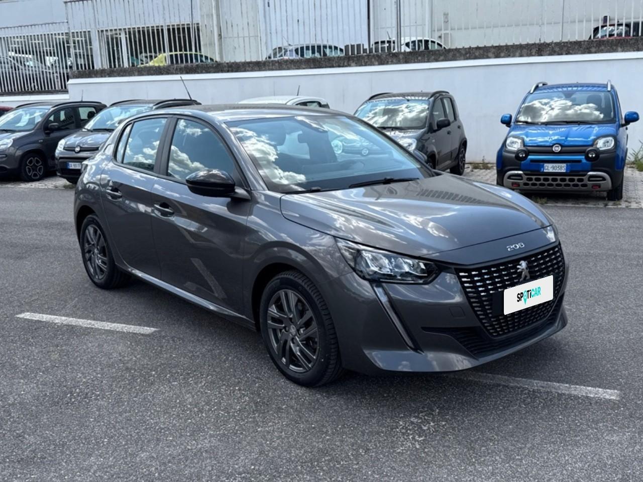 Peugeot Peugeot 208 usata, con cinture sicurezza post. conducente con pretensionatori, cinture sicurezza post. passeggero con pretensionatori, cinture sicurezza post. centrale a 3 punti