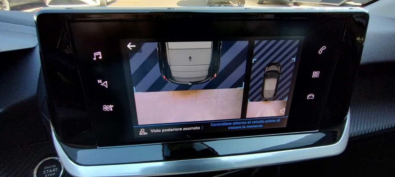 Peugeot Peugeot 208 usata, con accensione automatica luci di emergenza in caso di forte decelerazione