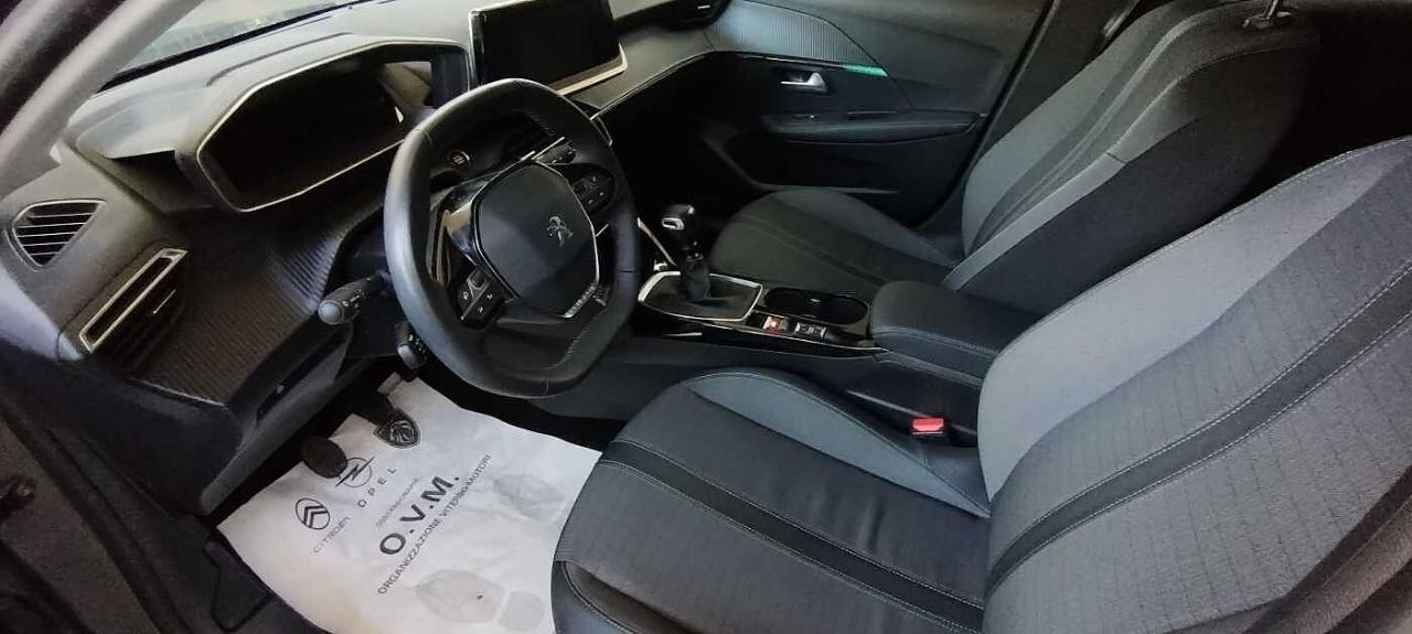 Peugeot Peugeot 208 usata, con assistente alle frenate di emergenza