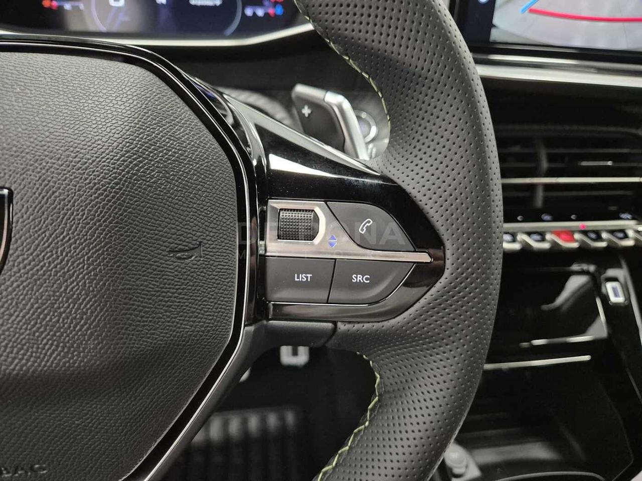 Peugeot Peugeot 208 usata, con Interno Tessuto / TEP BELOMKA con cuciture Verde Adamite