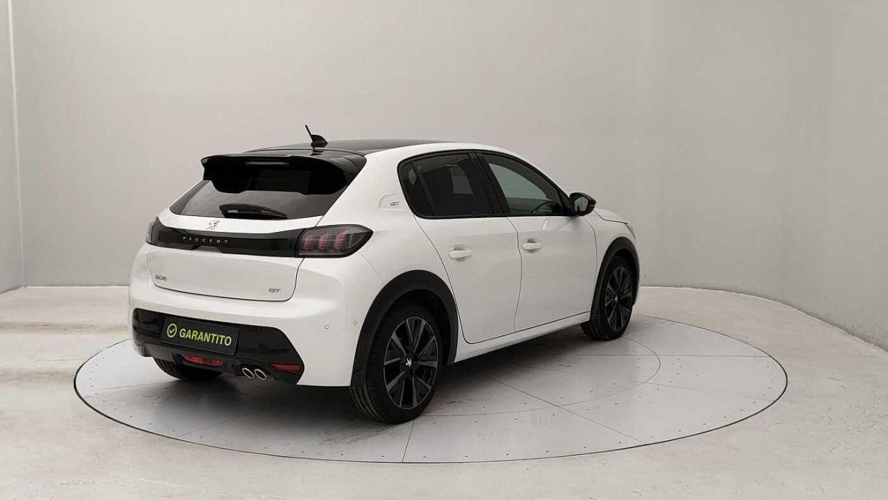 Peugeot Peugeot 208 usata, con portabagagli elettrico