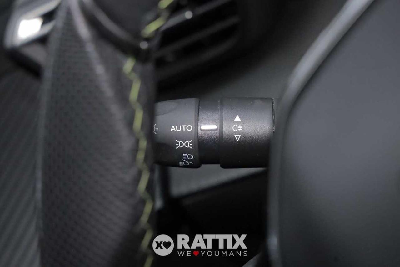 Peugeot Peugeot 208 usata, con GPS