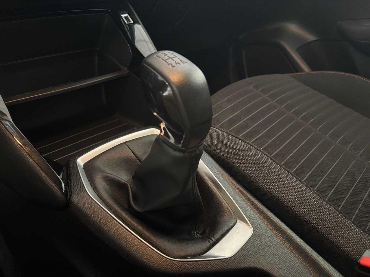Peugeot Peugeot 208 usata, con 5 sedili