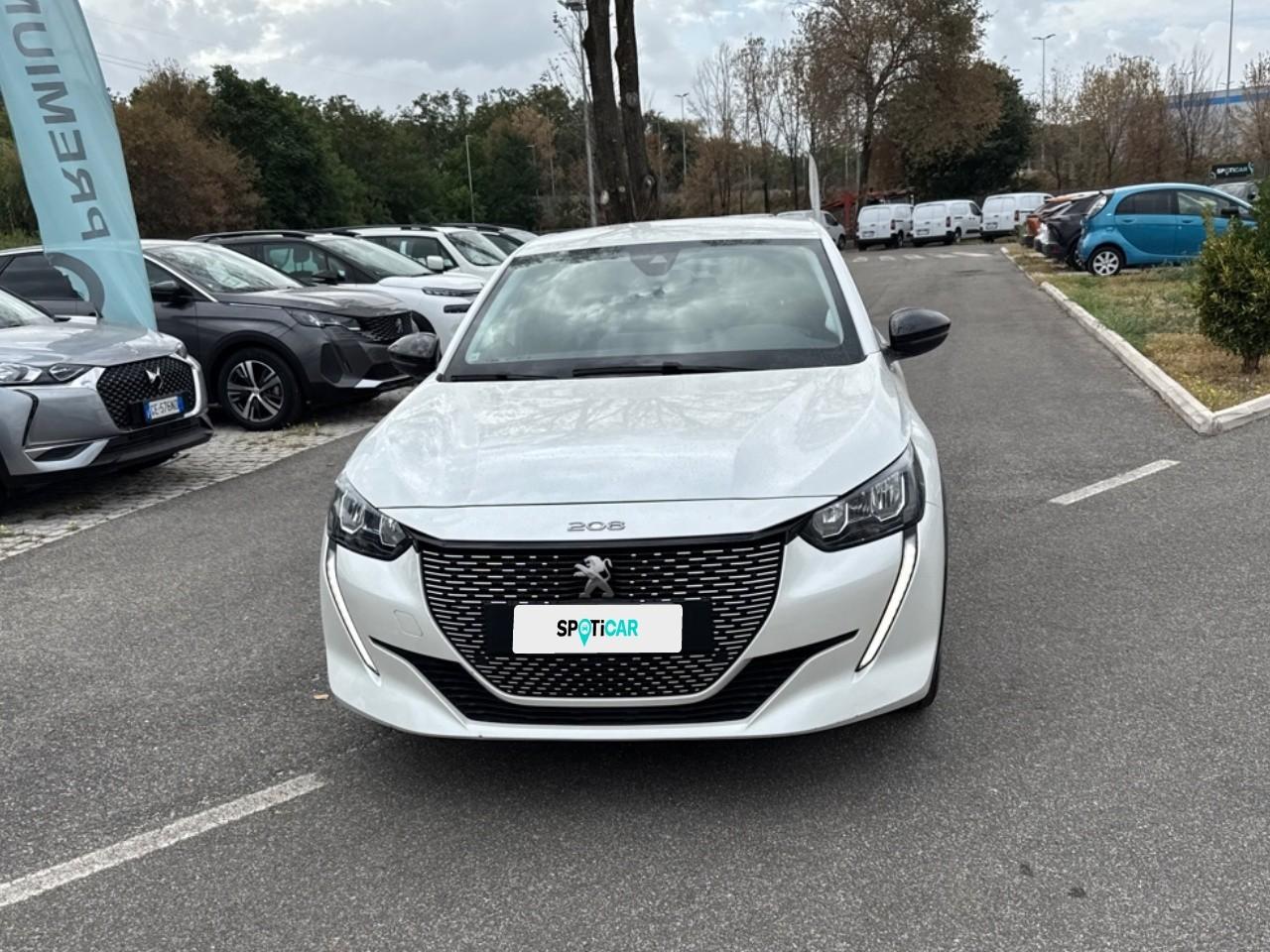 Peugeot Peugeot 208 usata, con Aria condizionata controllata a distanza via telefono, include timer, Illimitato e include raffreddamento