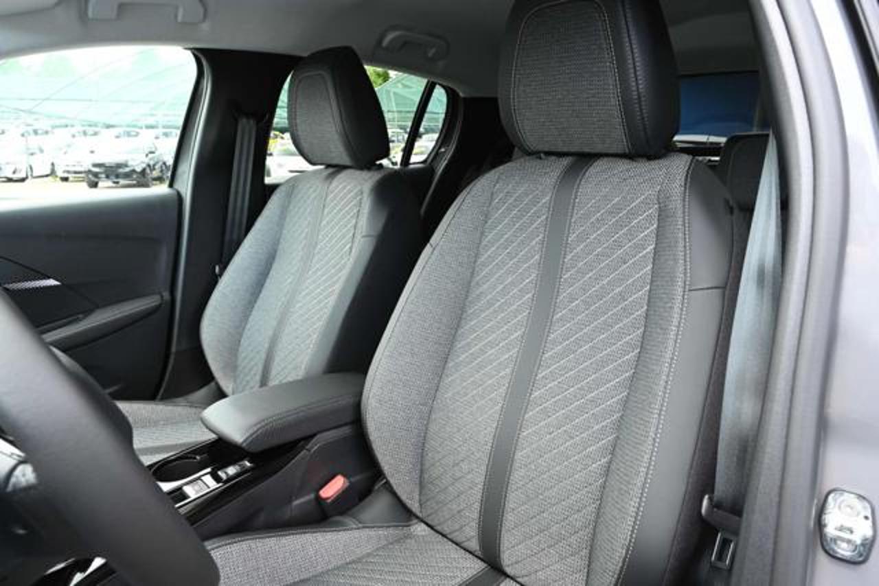 Peugeot Peugeot 208 usata, con chiusura centralizzata