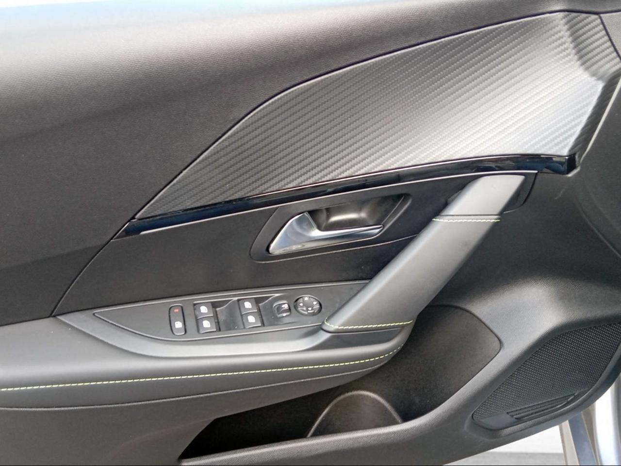 Peugeot Peugeot 208 usata 8