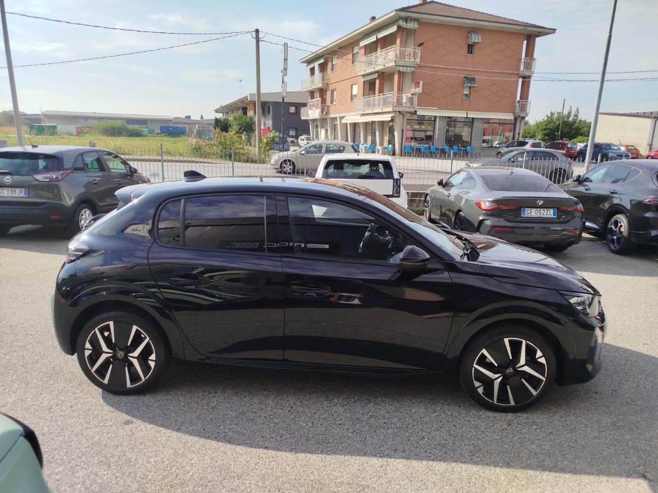 Peugeot Peugeot 208 usata 18