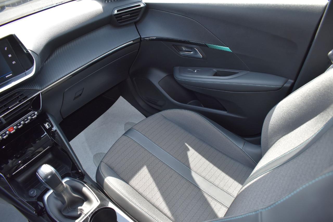Peugeot Peugeot 208 usata 10