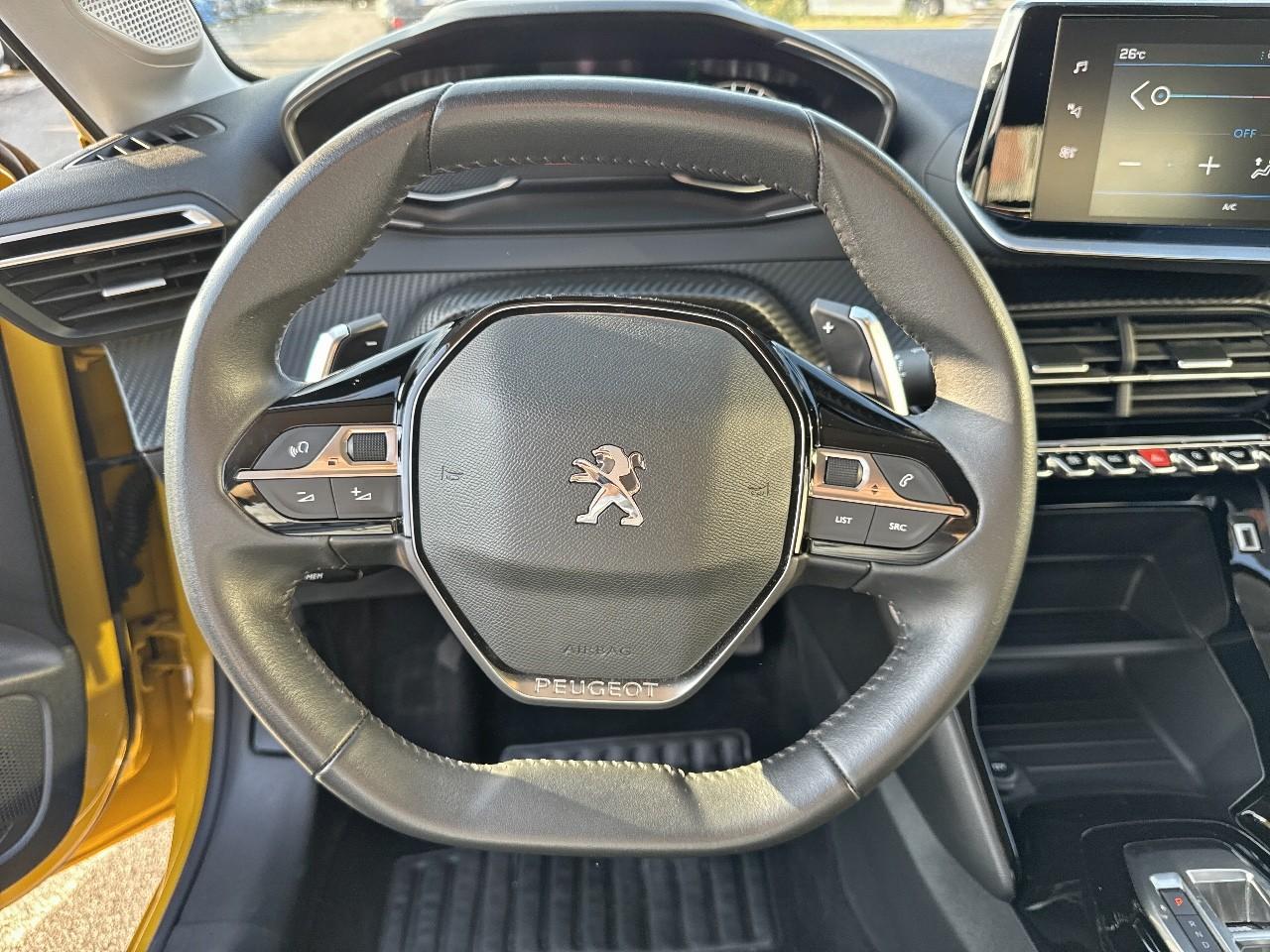 Peugeot Peugeot 208 usata, con airbag anteriore conducente intelligente, airbag anteriore passeggero intelligente con interrutore di disattivazione
