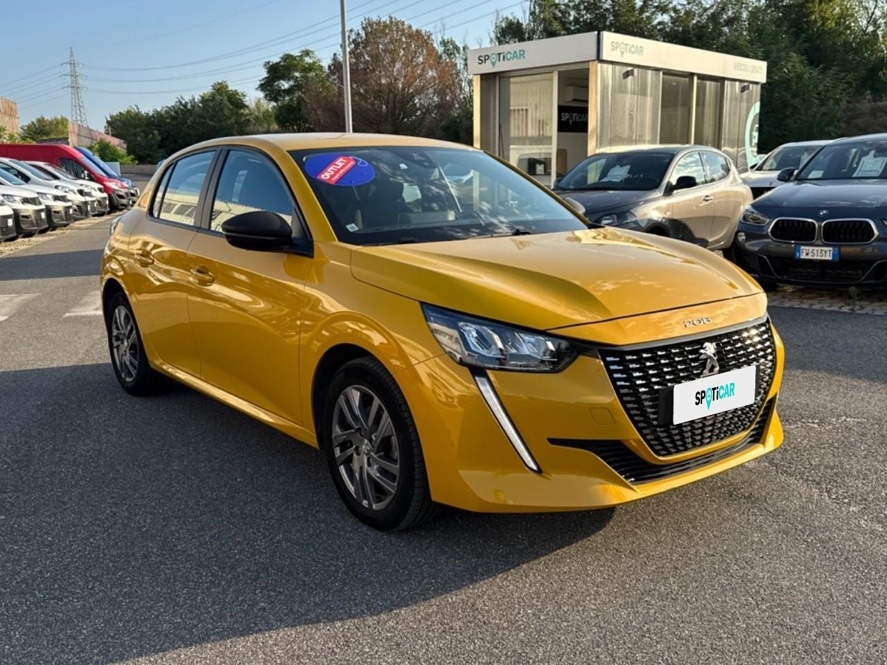 Peugeot Peugeot 208 usata, con cinture sicurezza post. conducente con pretensionatori, cinture sicurezza post. passeggero con pretensionatori, cinture sicurezza post. centrale a 3 punti