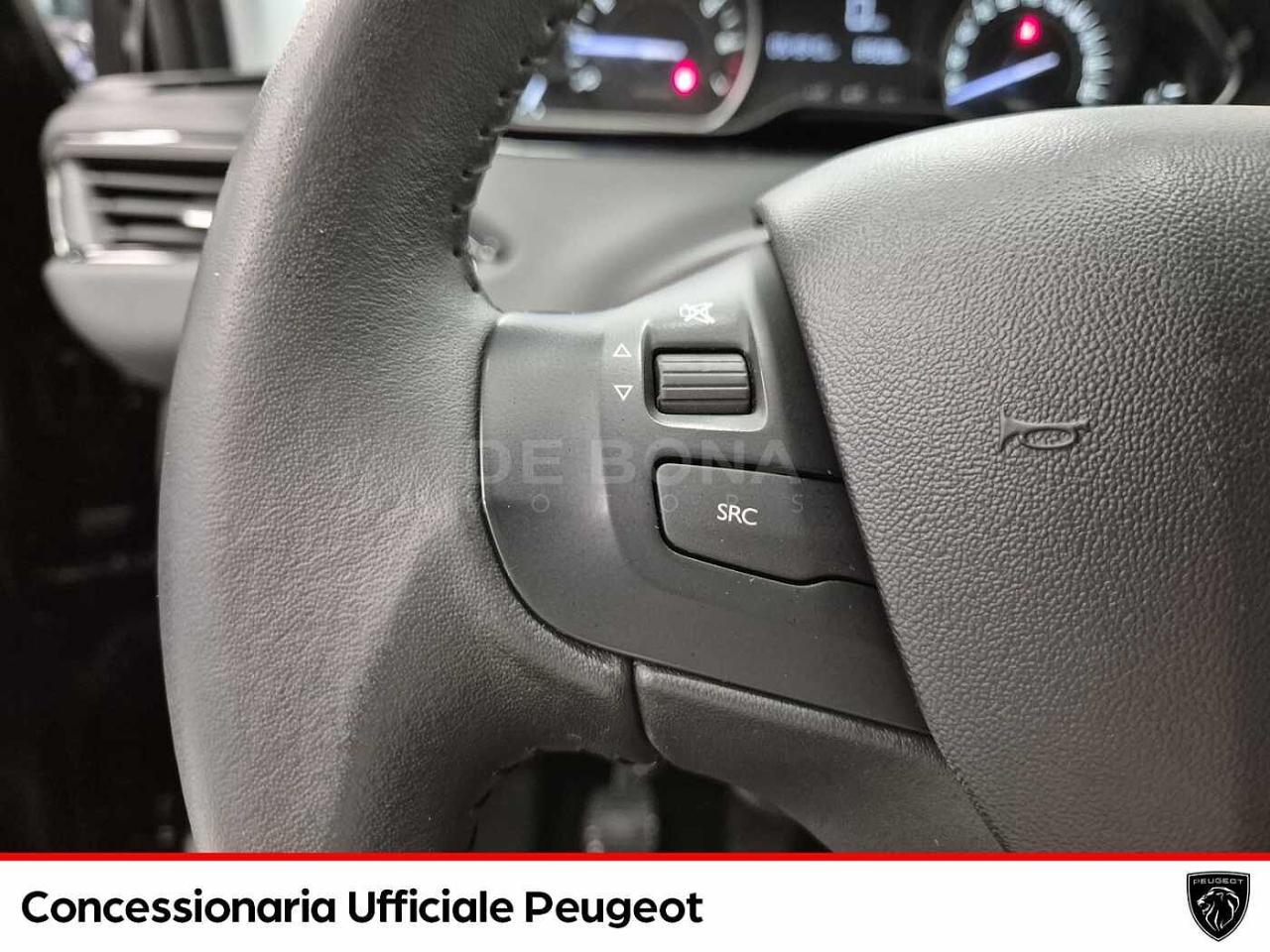Peugeot Peugeot 208 usata 9
