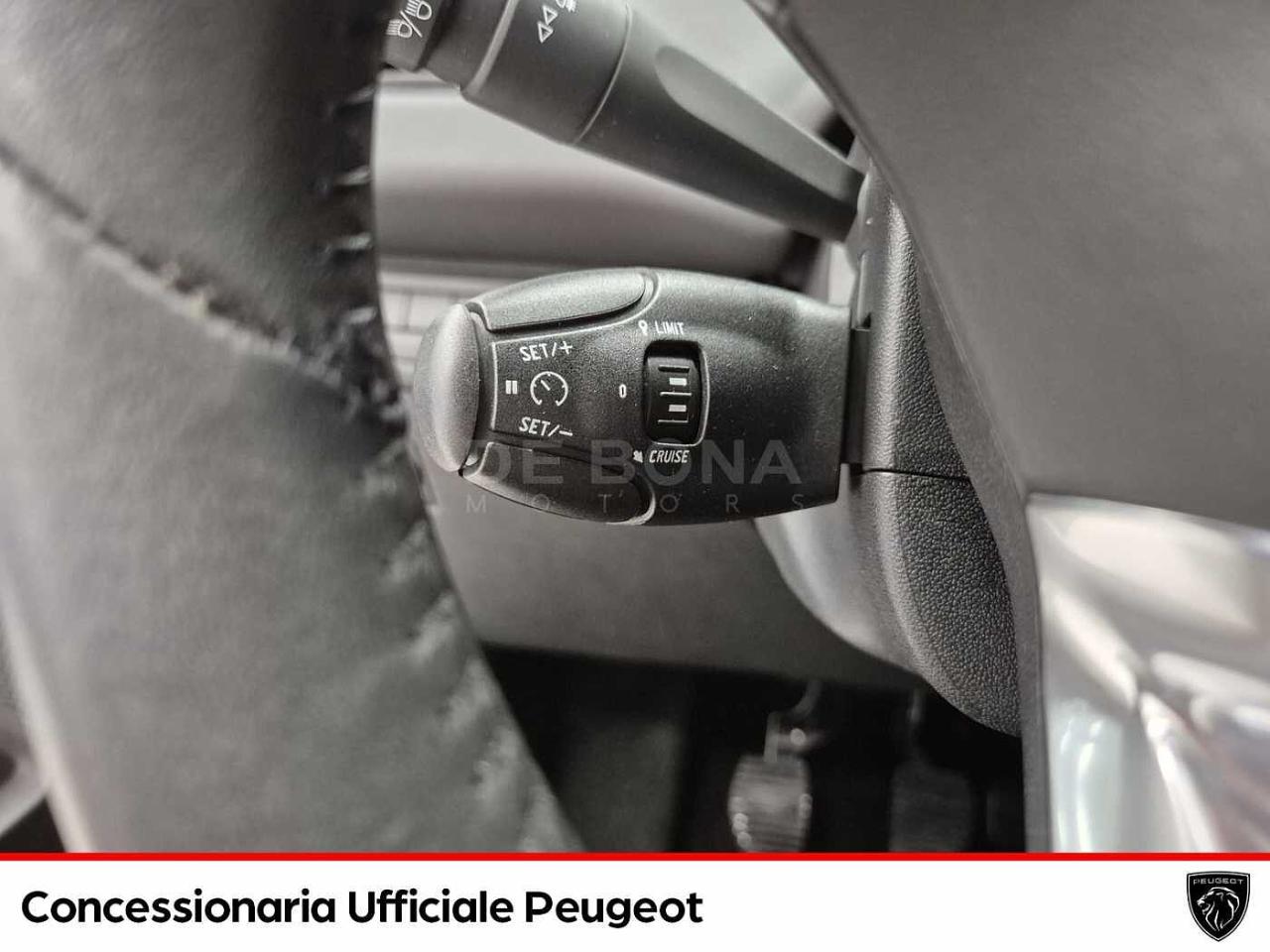 Peugeot Peugeot 208 usata 10
