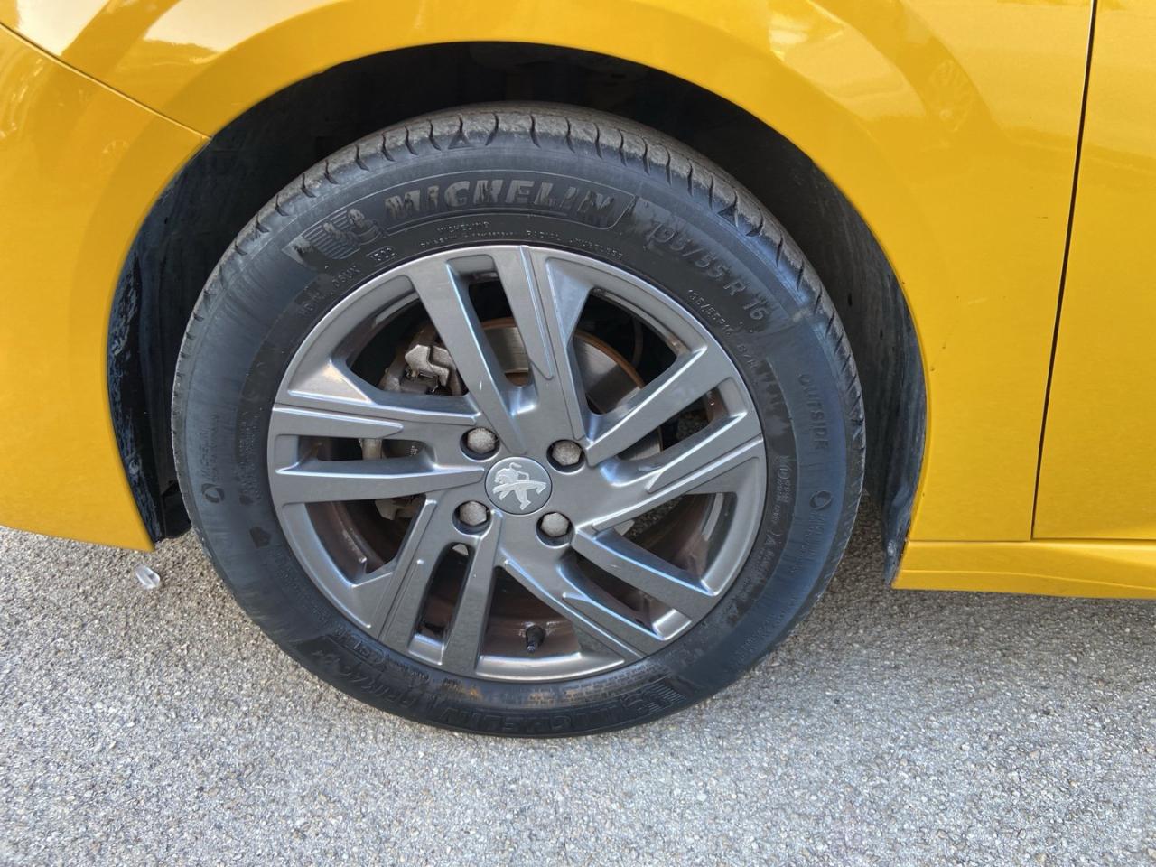 Peugeot Peugeot 208 usata, con climatizzatore