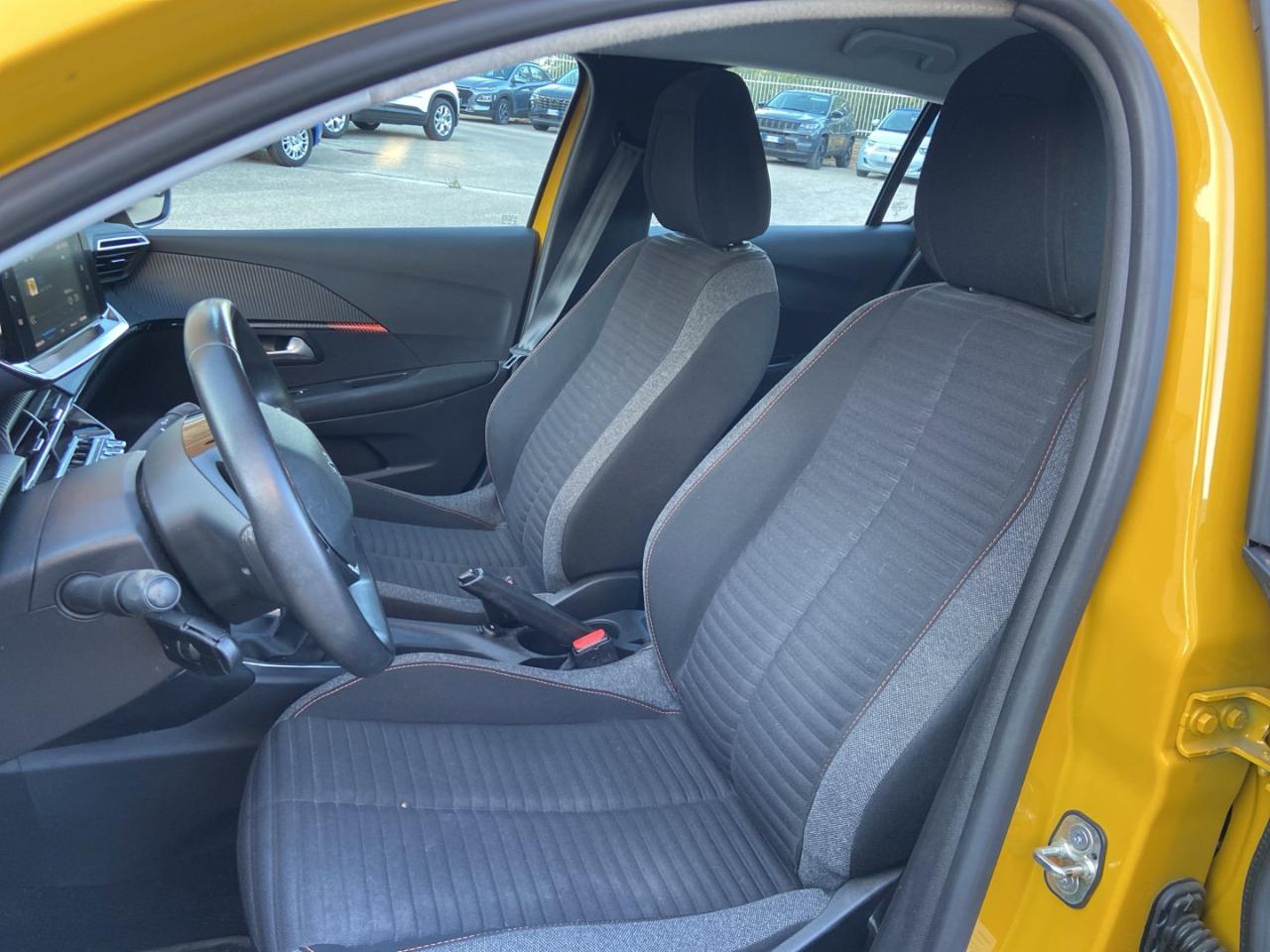 Peugeot Peugeot 208 usata, con esp