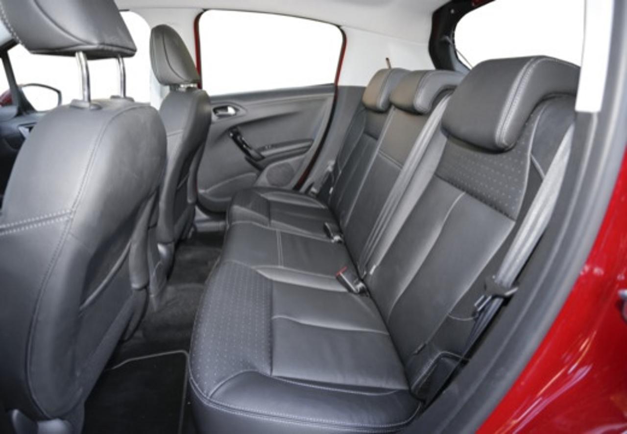 Peugeot Peugeot 208 usata 6