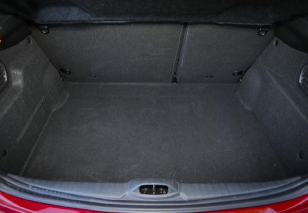 Peugeot Peugeot 208 usata 8