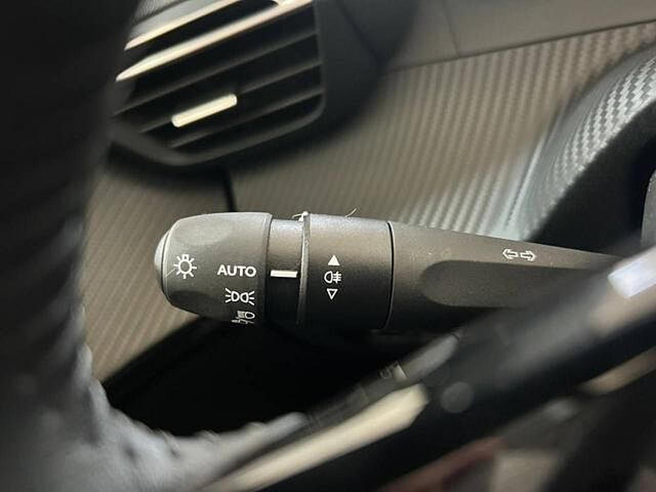 Peugeot Peugeot 208 usata, con Nessun airbag