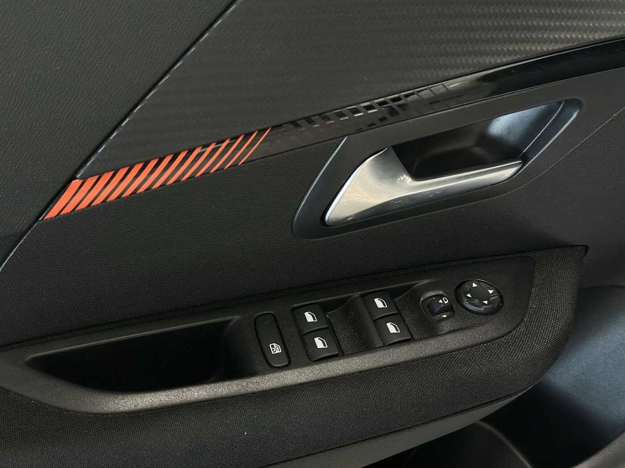 Peugeot Peugeot 208 usata, con 4x Airbag (fontali + laterali)