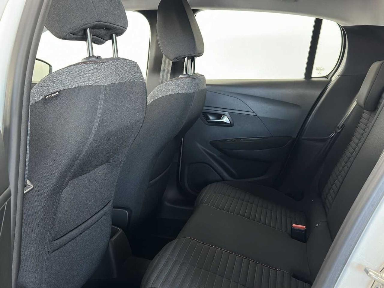 Peugeot Peugeot 208 usata, con 5 sedili