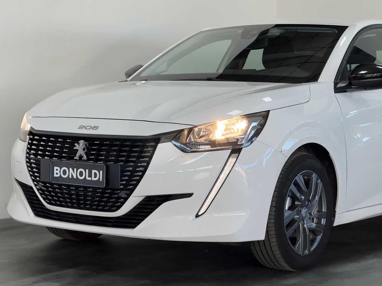 Peugeot Peugeot 208 usata, con sensori luce