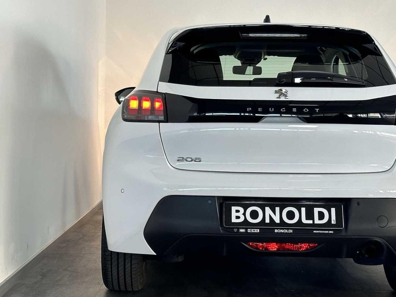 Peugeot Peugeot 208 usata 14