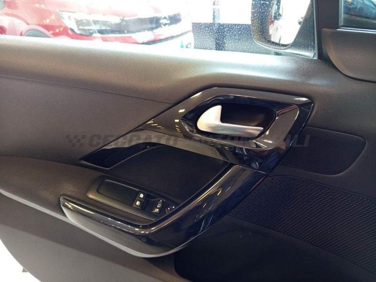 Peugeot Peugeot 208 usata, con climatizzatore