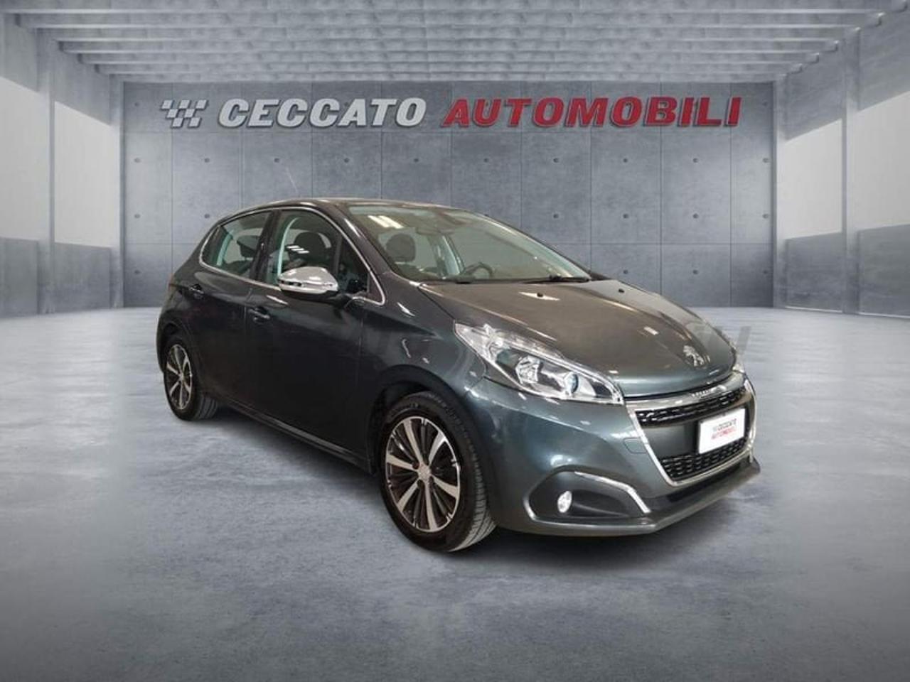 Peugeot Peugeot 208 usata, con fendinebbia