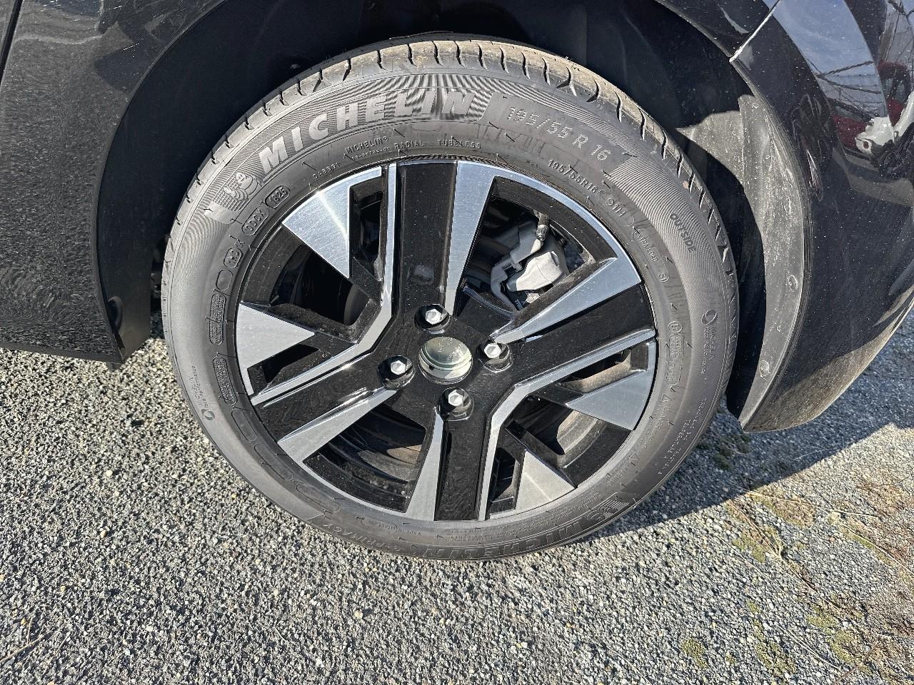 Peugeot Peugeot 208 usata 3