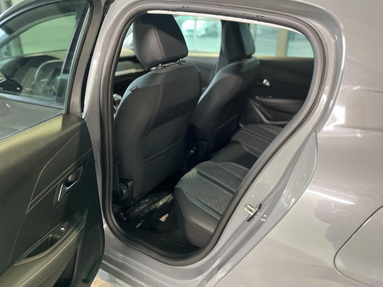 Peugeot Peugeot 208 usata 8