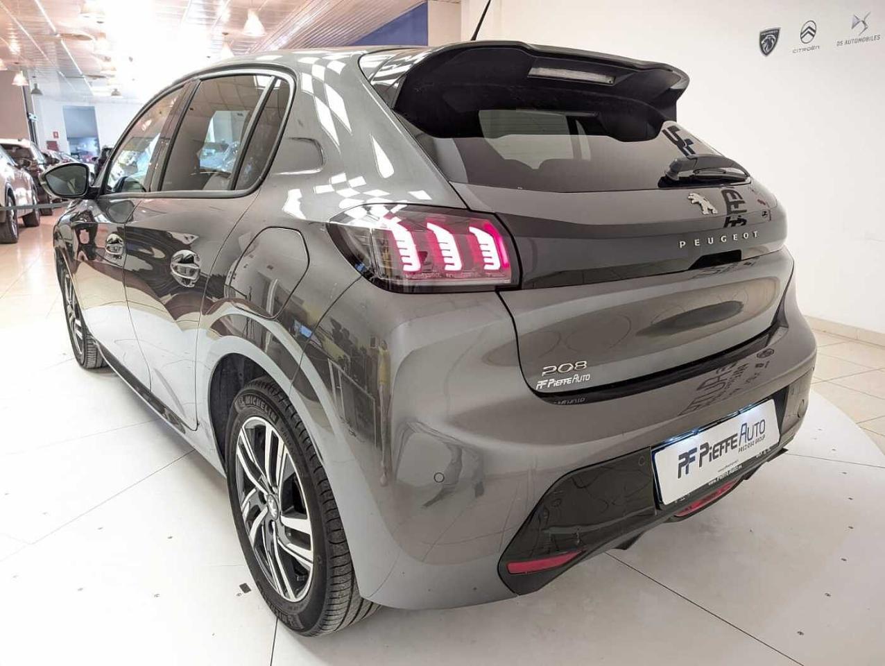 Peugeot Peugeot 208 usata, con coppia motore: 1750