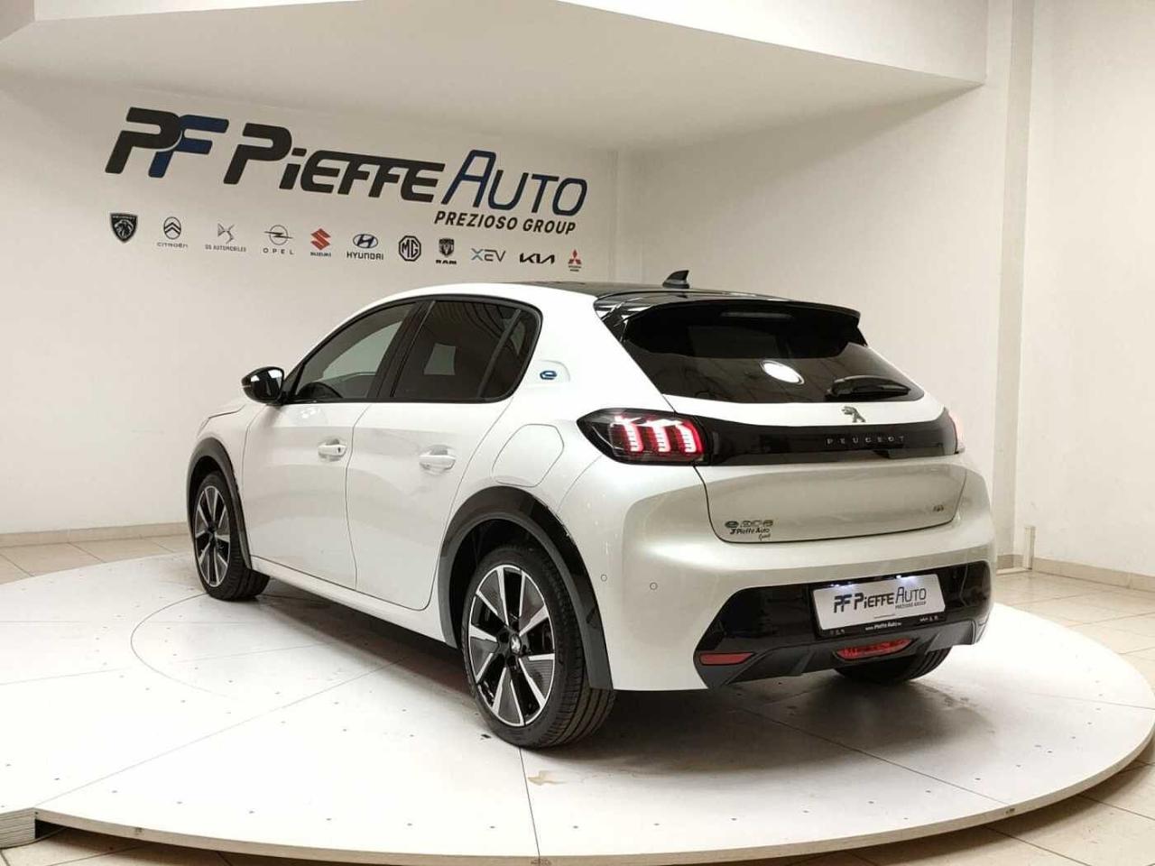 Peugeot Peugeot 208 usata, con hill holder