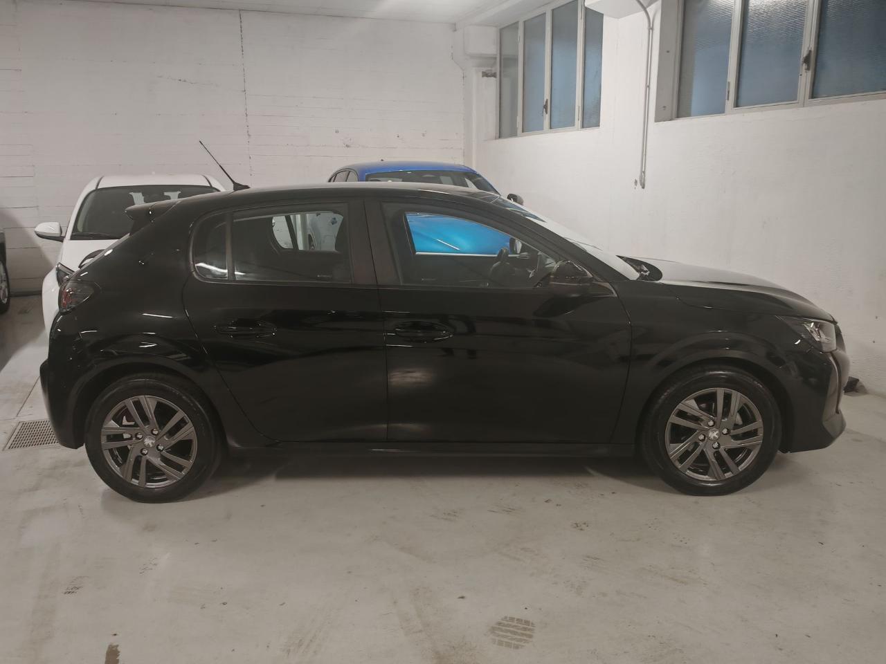 Peugeot Peugeot 208 usata 11