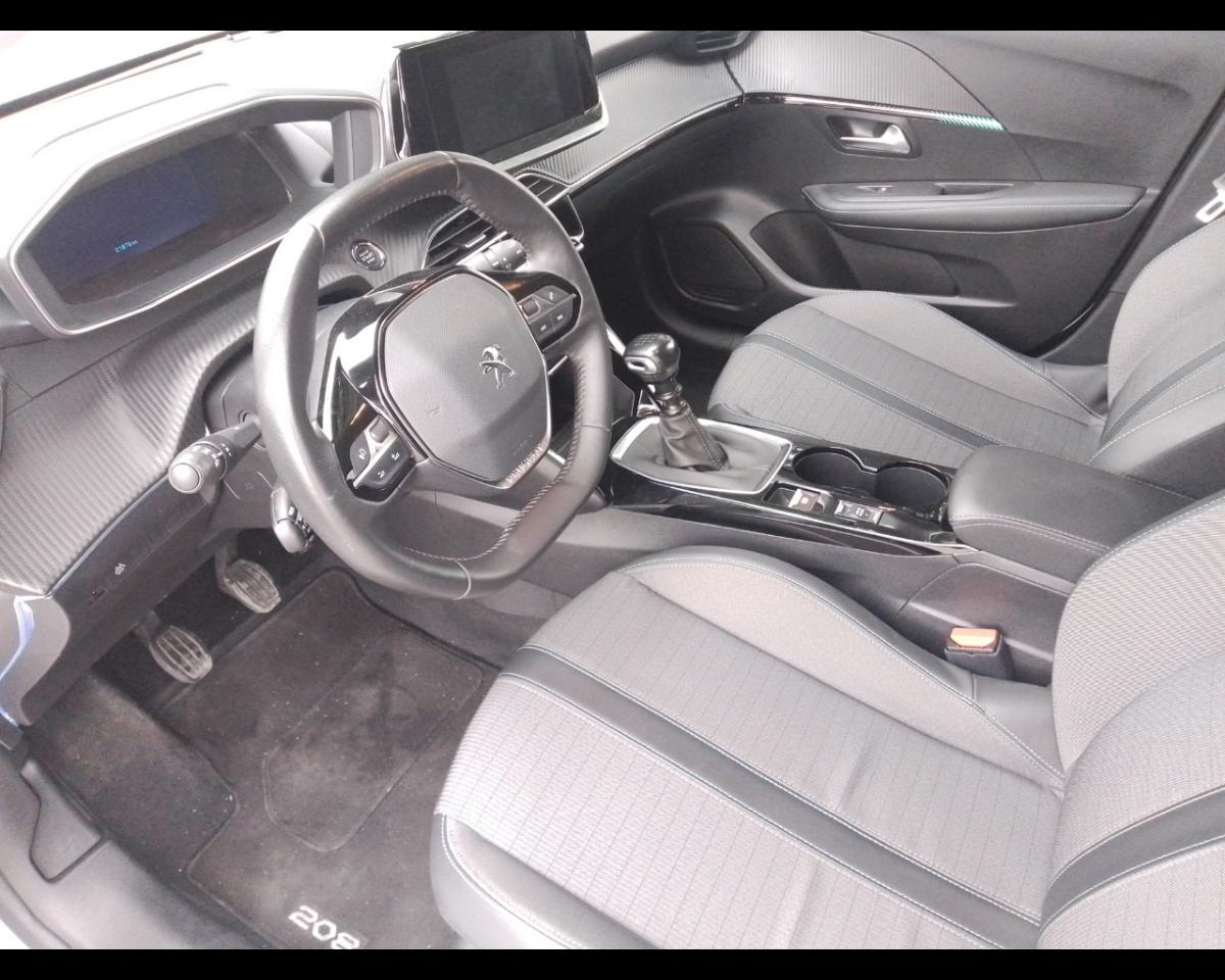 Peugeot Peugeot 208 usata, con alzacristalli elettrici