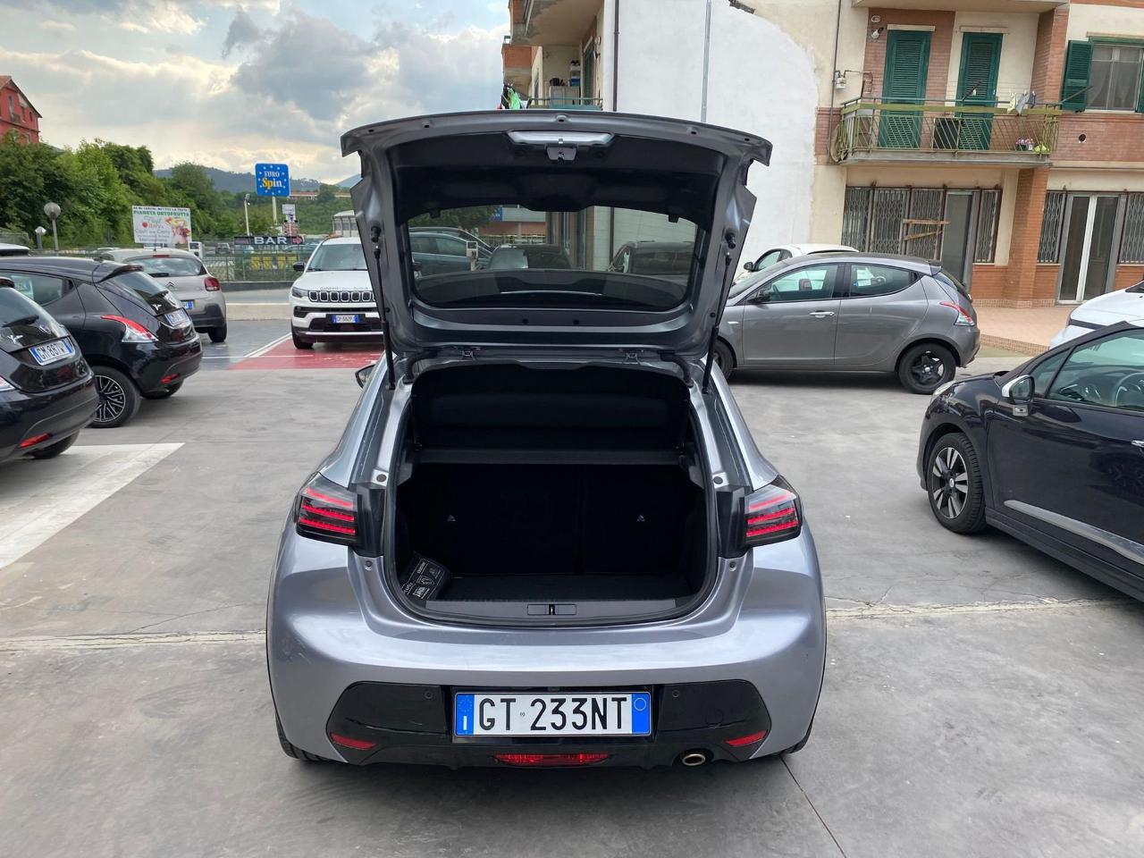 Peugeot Peugeot 208 usata 3