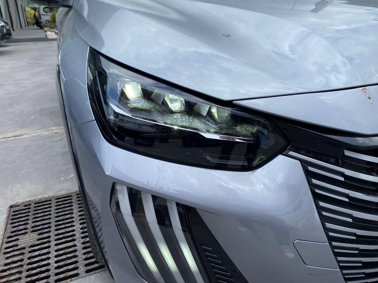 Peugeot Peugeot 208 usata 20