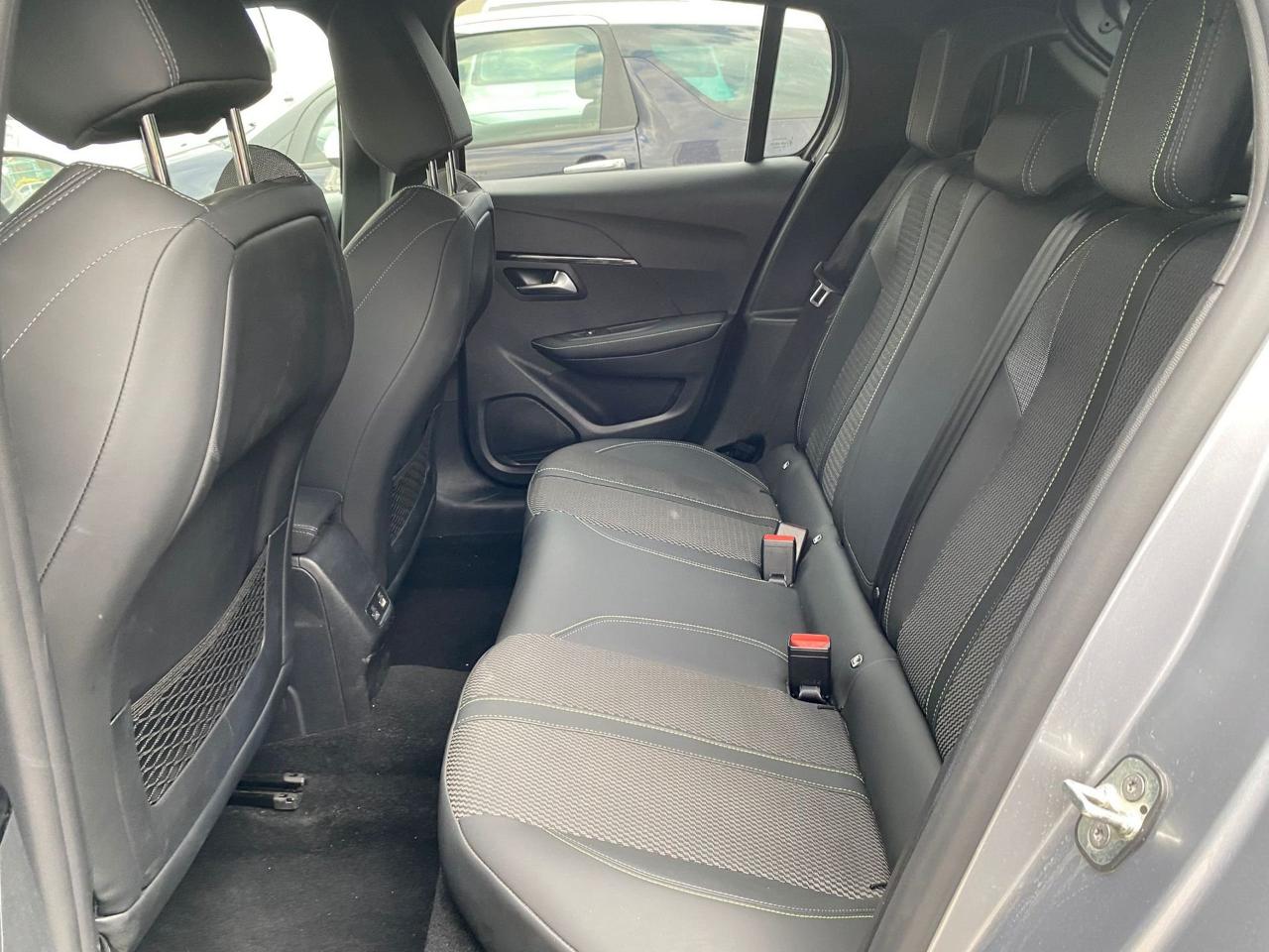 Peugeot Peugeot 208 usata 28