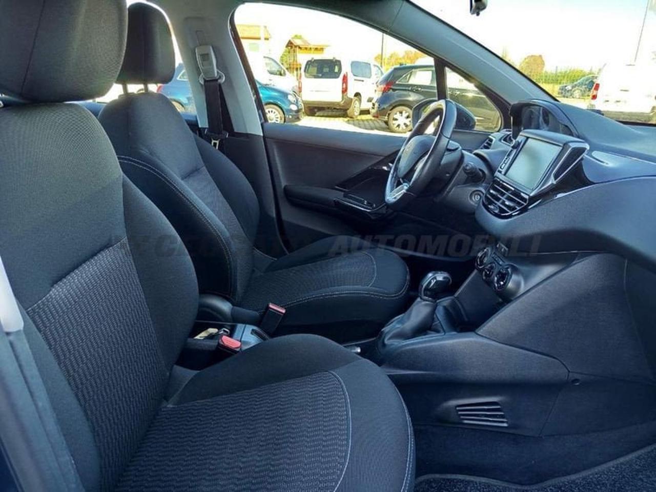 Peugeot Peugeot 208 usata 16