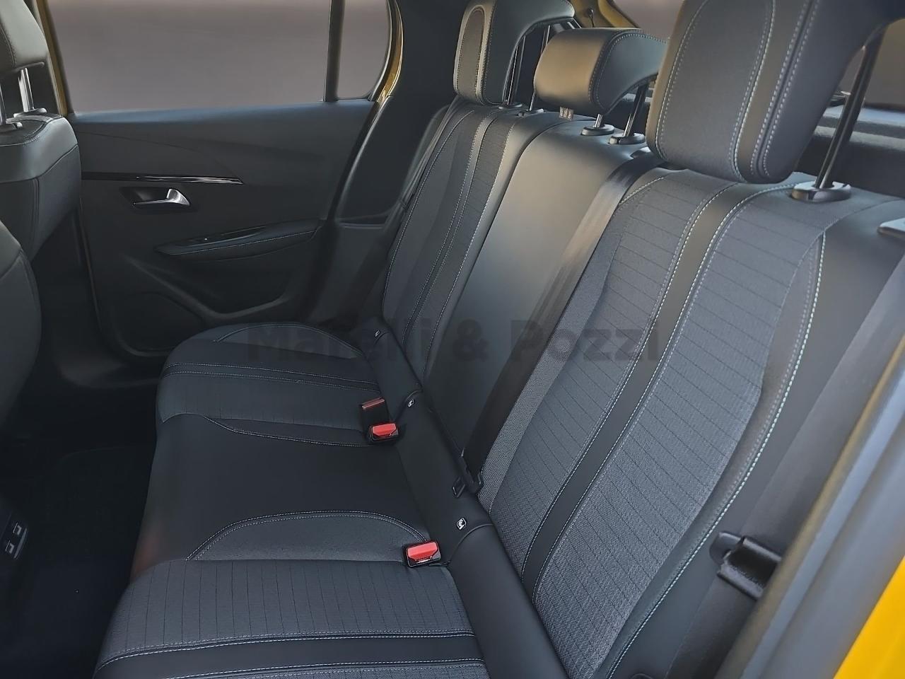 Peugeot Peugeot 208 usata, con GPS