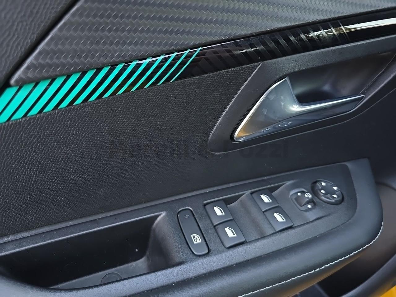 Peugeot Peugeot 208 usata, con Mirror Screen