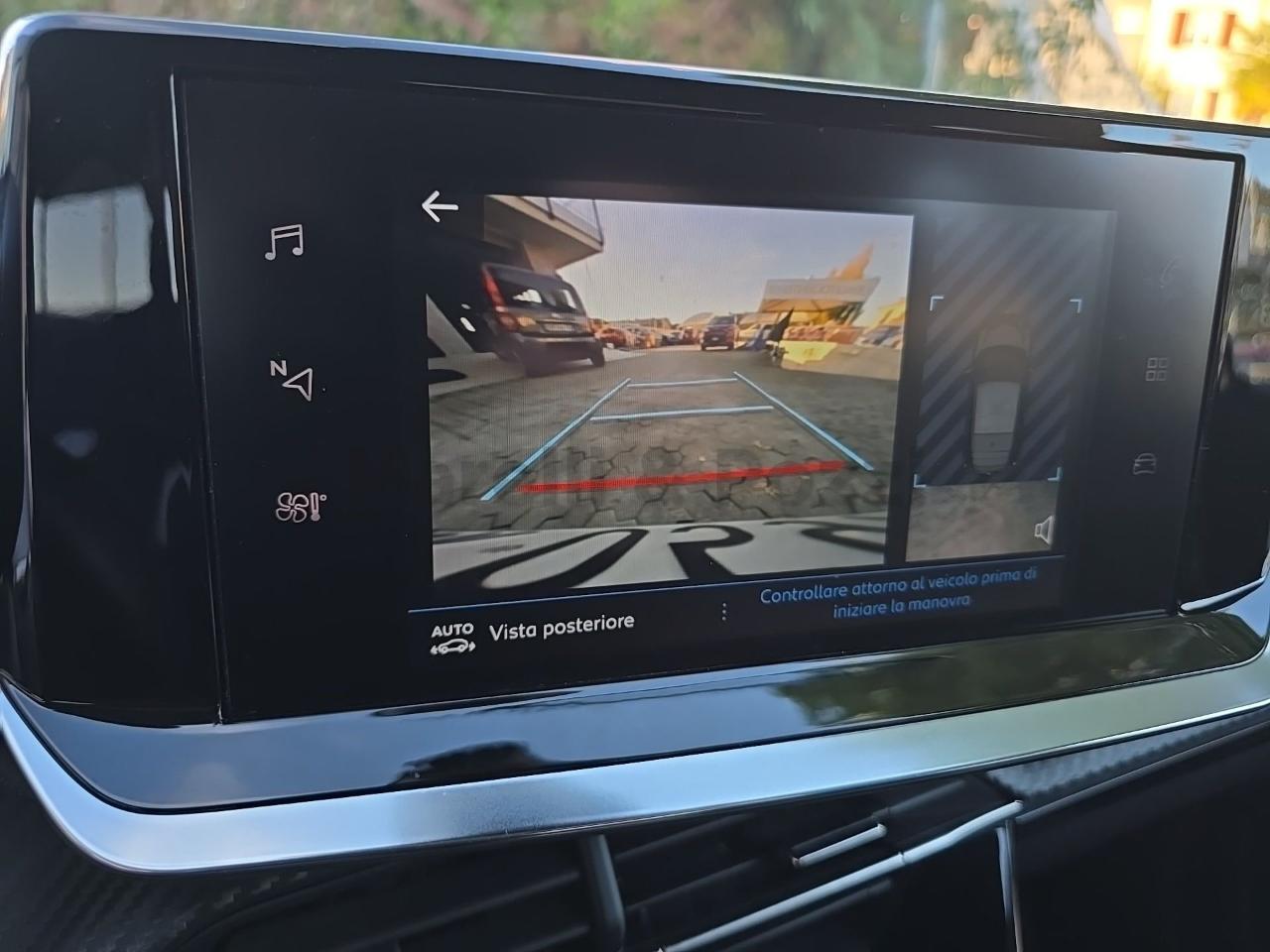 Peugeot Peugeot 208 usata, con Tettuccio apribile