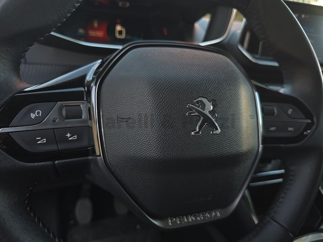 Peugeot Peugeot 208 usata, con Xenon-led