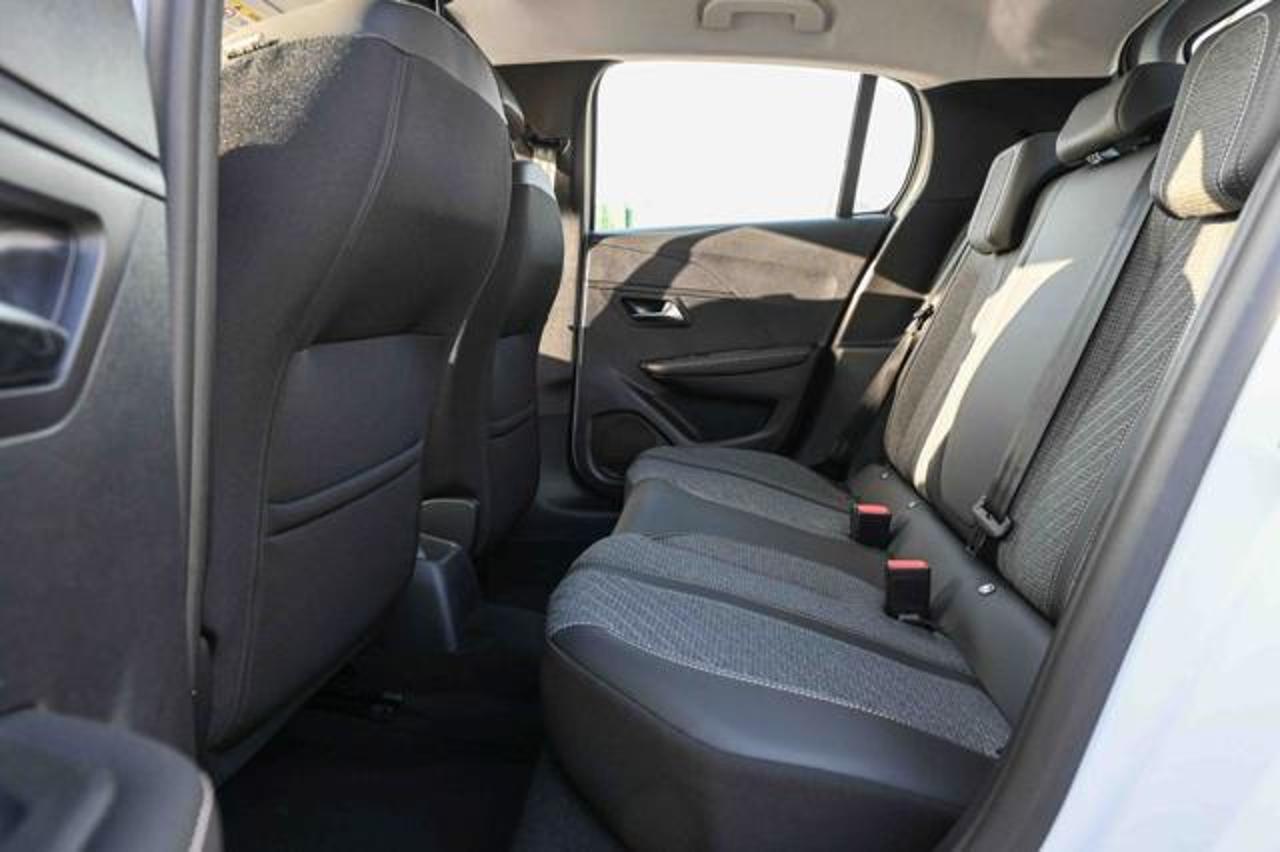 Peugeot Peugeot 208 usata, con Isofix